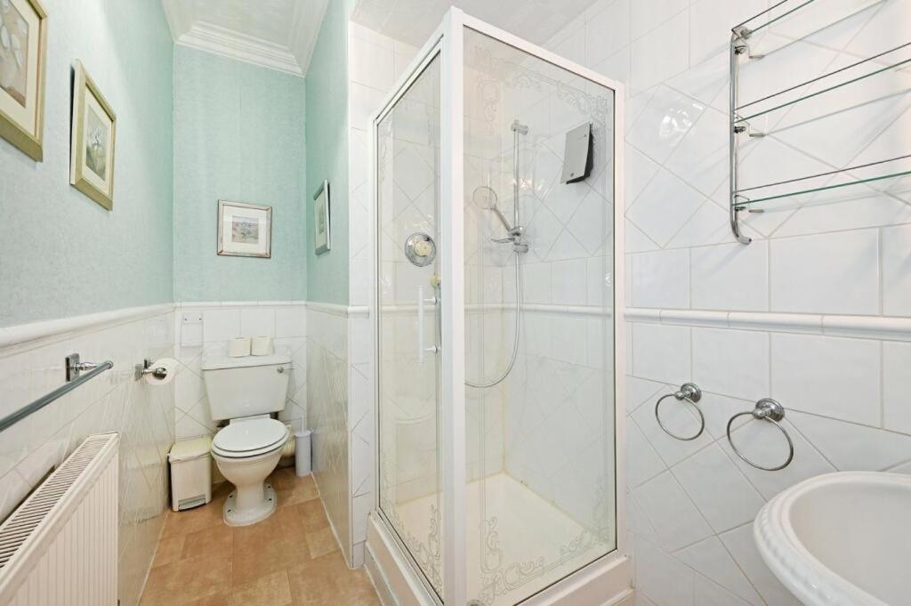 Forest Side Guesthouse Lyndhurst Esterno foto